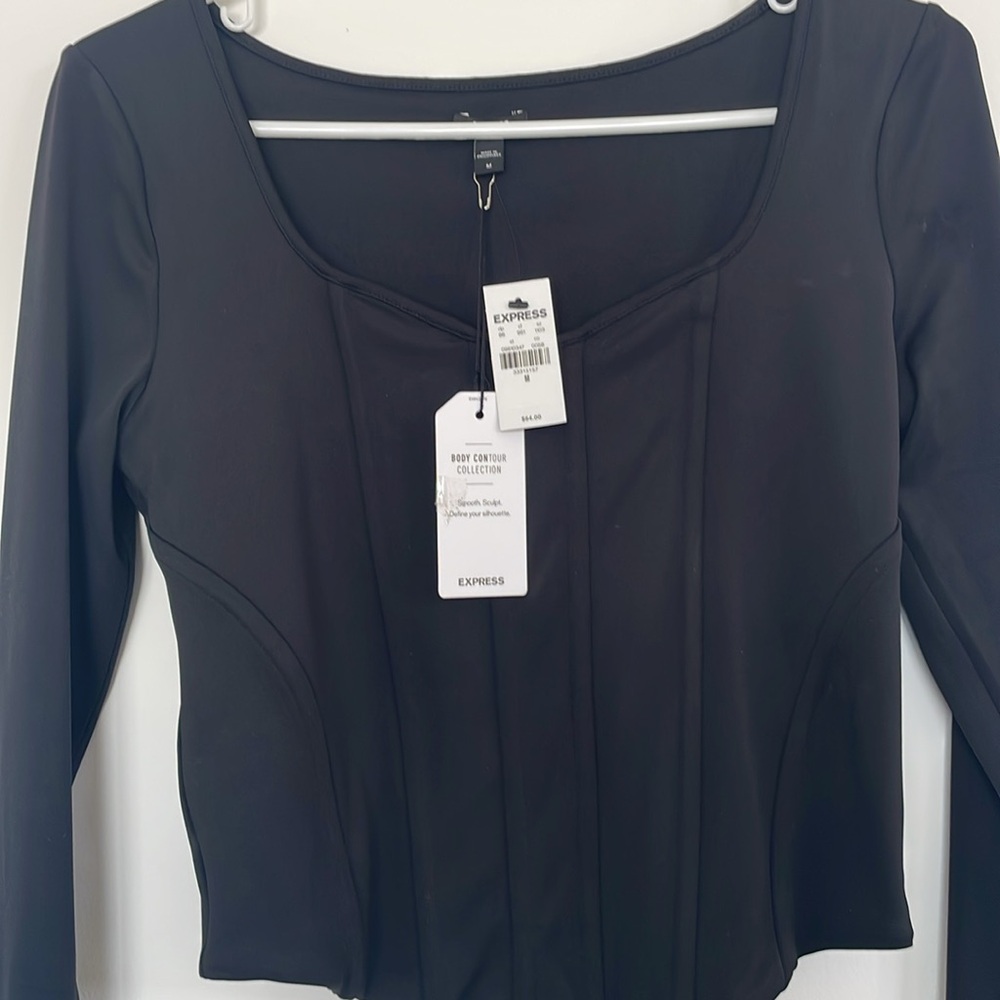 Express, long sleeve body contour top - Picture 2 of 5